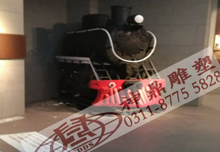 漯河市革命烈士纪念馆火车头